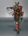 バンダイ フィギュア S.H.Figuarts&nbsp;仮面ライダーダークキバ （中古箱悪）