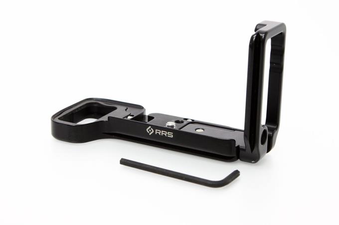 RRS SONY α7Ⅲ α7RⅢ α9用 L型プレート RRS SONY α7Ⅲ α7RⅢ α9用 L型プレート α7Ⅲにα9用のL型プレート(L型