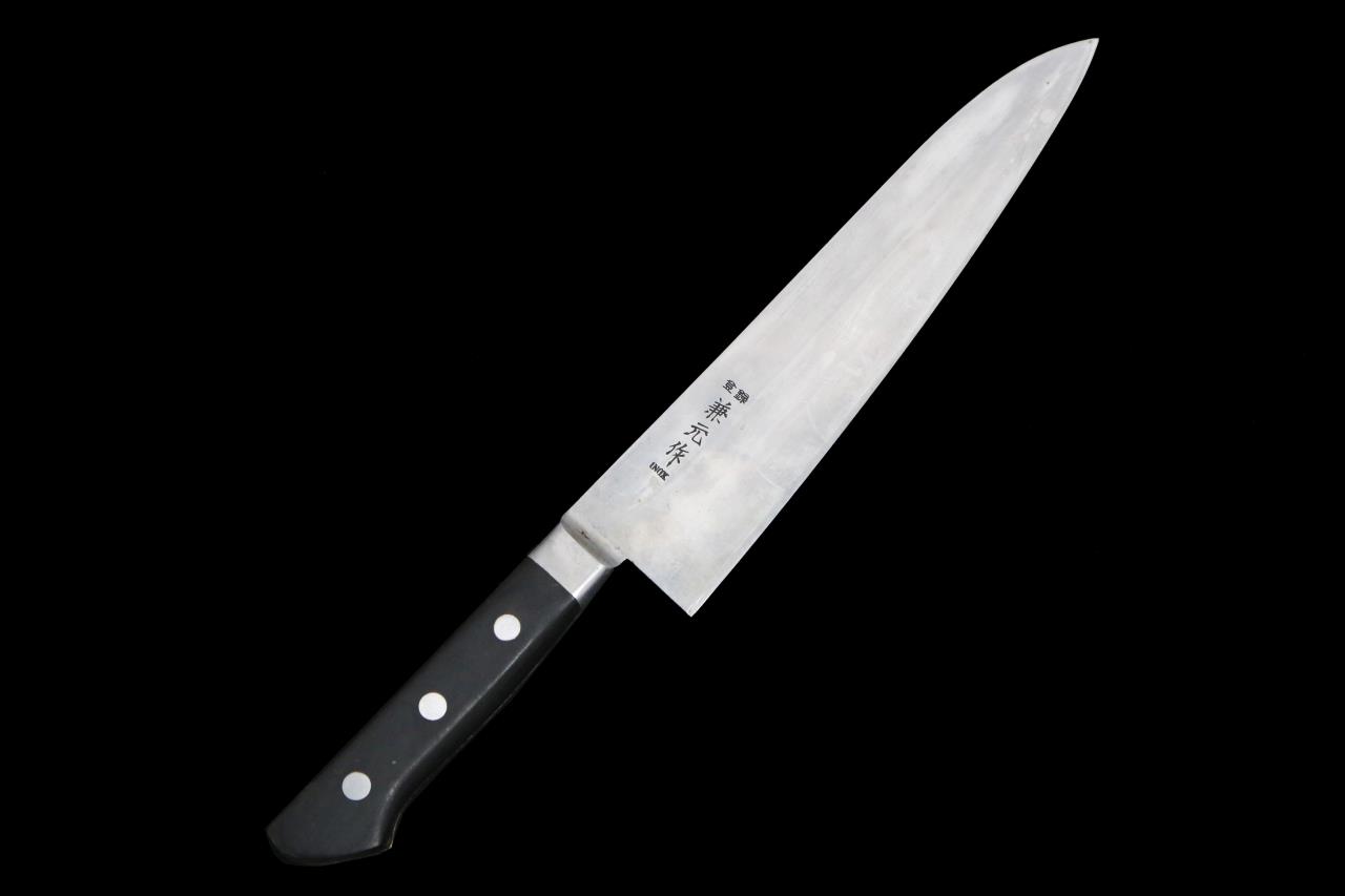 牛刀包丁 240mm INOX 鍔付き柄 KN02-B580-2L1C | 兼元 | 包丁