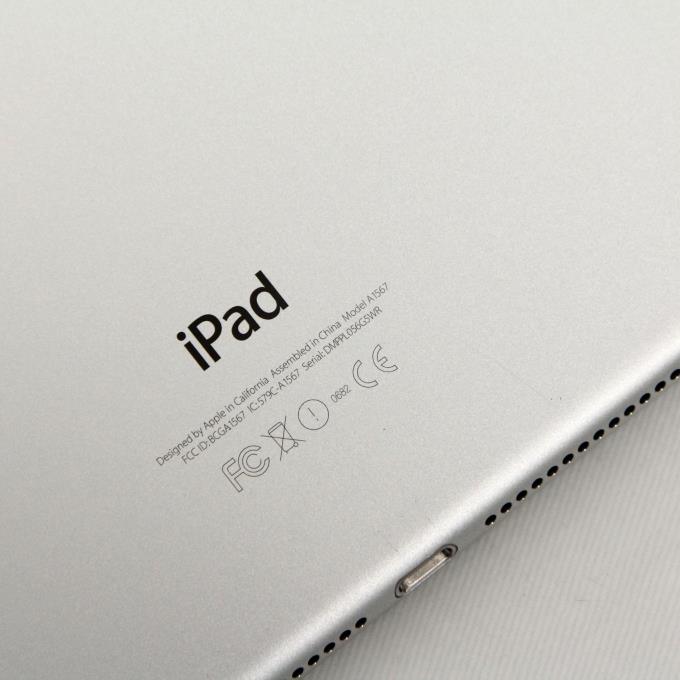 ドコモ MGH72J/A iPad Air 2 Wi-Fi+Cellular 16GB シルバー 利用制限