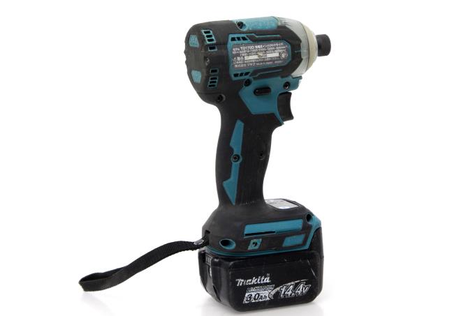 Makita - 未開封　マキタ TD171DRGX 残容量表示 バッテリー2個付 未開封 マキタ TD171DRGX 残容量表示 バッテリー2個付