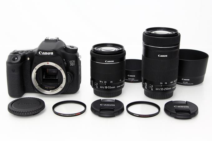 EOS 70D ダブルズームキット シャッター回数600回以下 おまけ多数付き