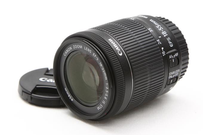 EOS 80D ダブルズームキット バッテリーグリップ(BG-E14)・純正予備 