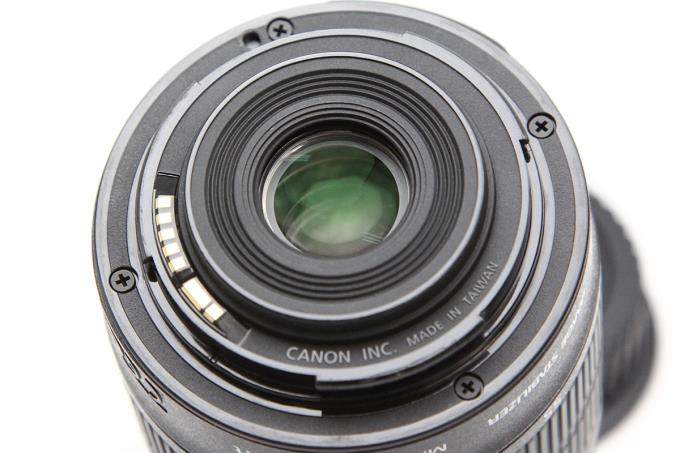 EOS 80D ダブルズームキット バッテリーグリップ(BG-E14)・純正予備 