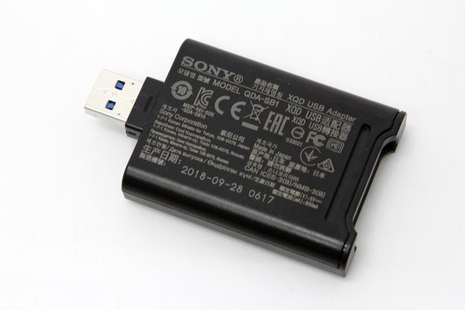 7646円 セール 登場から人気沸騰 ソニー XQDアダプター QDA-SB1 J