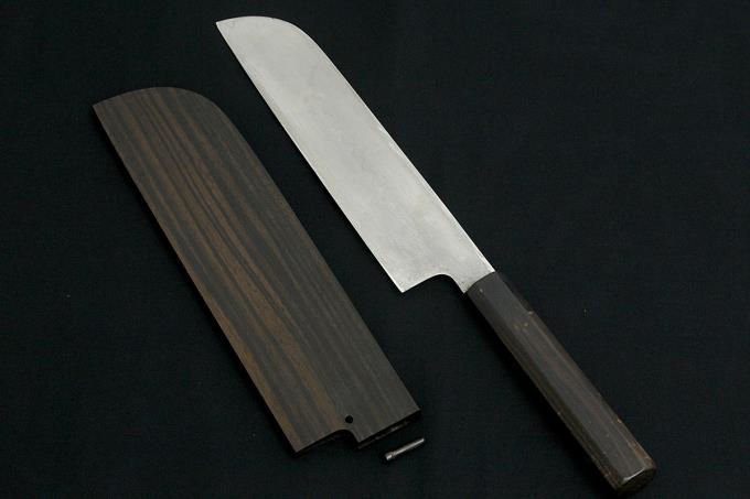 8843 鎌型薄刃 8寸 刺身包丁 刃は究極の切れ味 黒檀黒水牛角白三