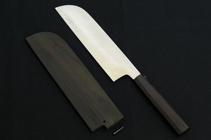 鎌型薄刃包丁 八寸 本焼 平鏡面 水牛黒檀八角柄 黒檀鞘付 O1268-2L3B 