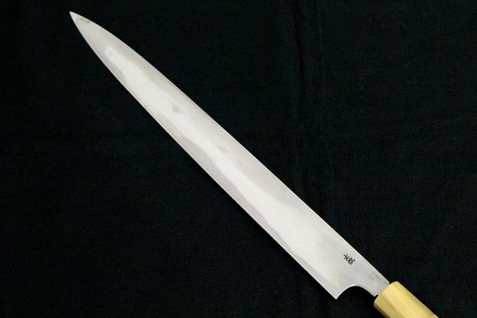 伯井實 柳刃包丁 尺一 水焼 本焼 白水牛朴八角柄 白鞘付 O1275-2L3B 