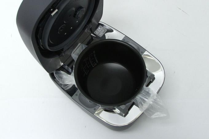 炎舞炊き NW-FA10-BZ 圧力IH炊飯ジャー 5.5合炊き 黒釉 πH046