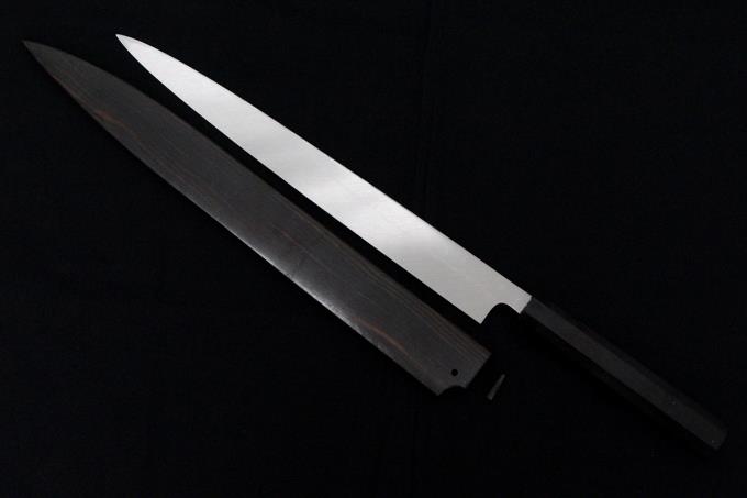 ステン本焼ウルトラ鏡面本焼柳刃包丁270mm城山モデル 黒檀白水牛