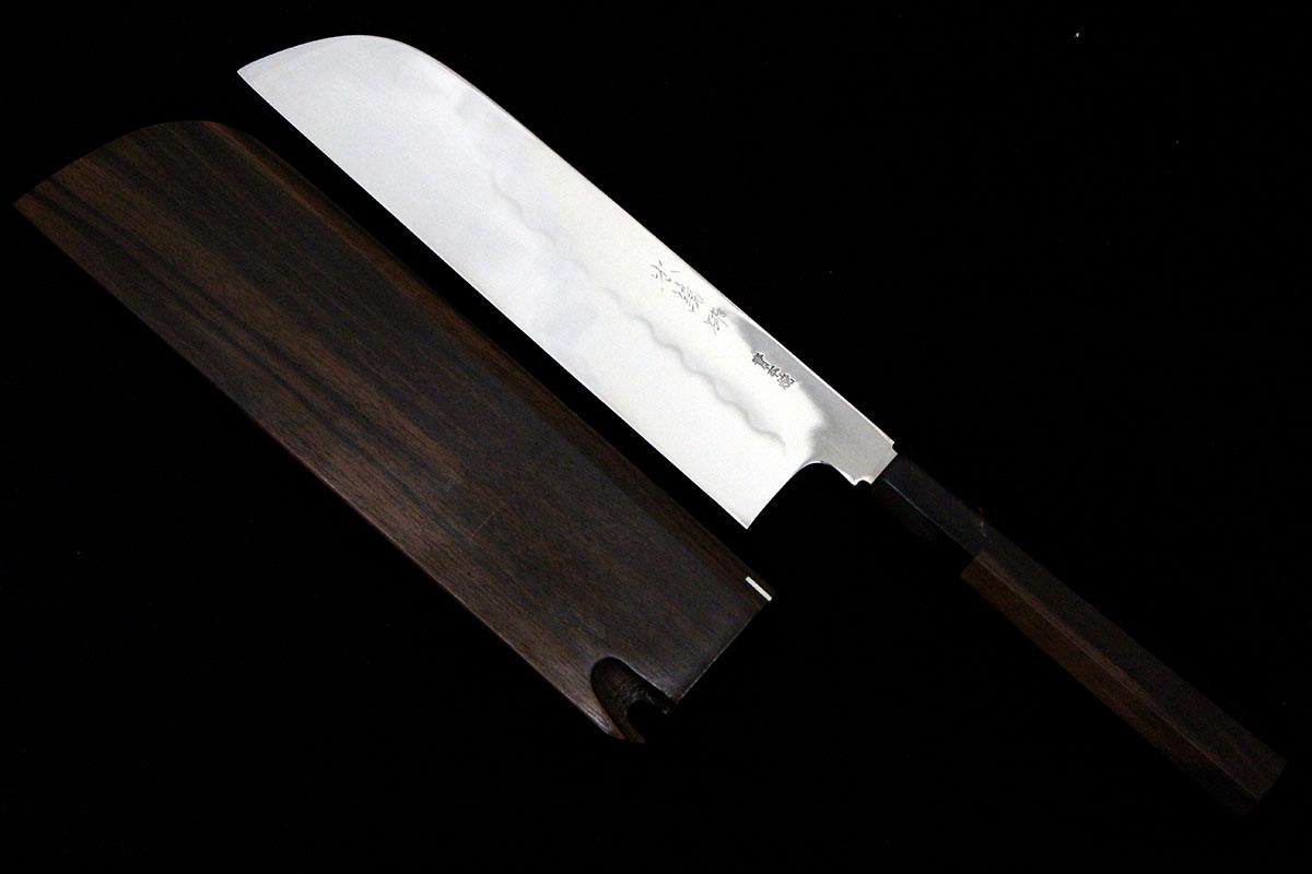 本焼鎌形薄刃 青鋼 水牛柄 8寸（240mm） | 刃物の老舗 本家かね