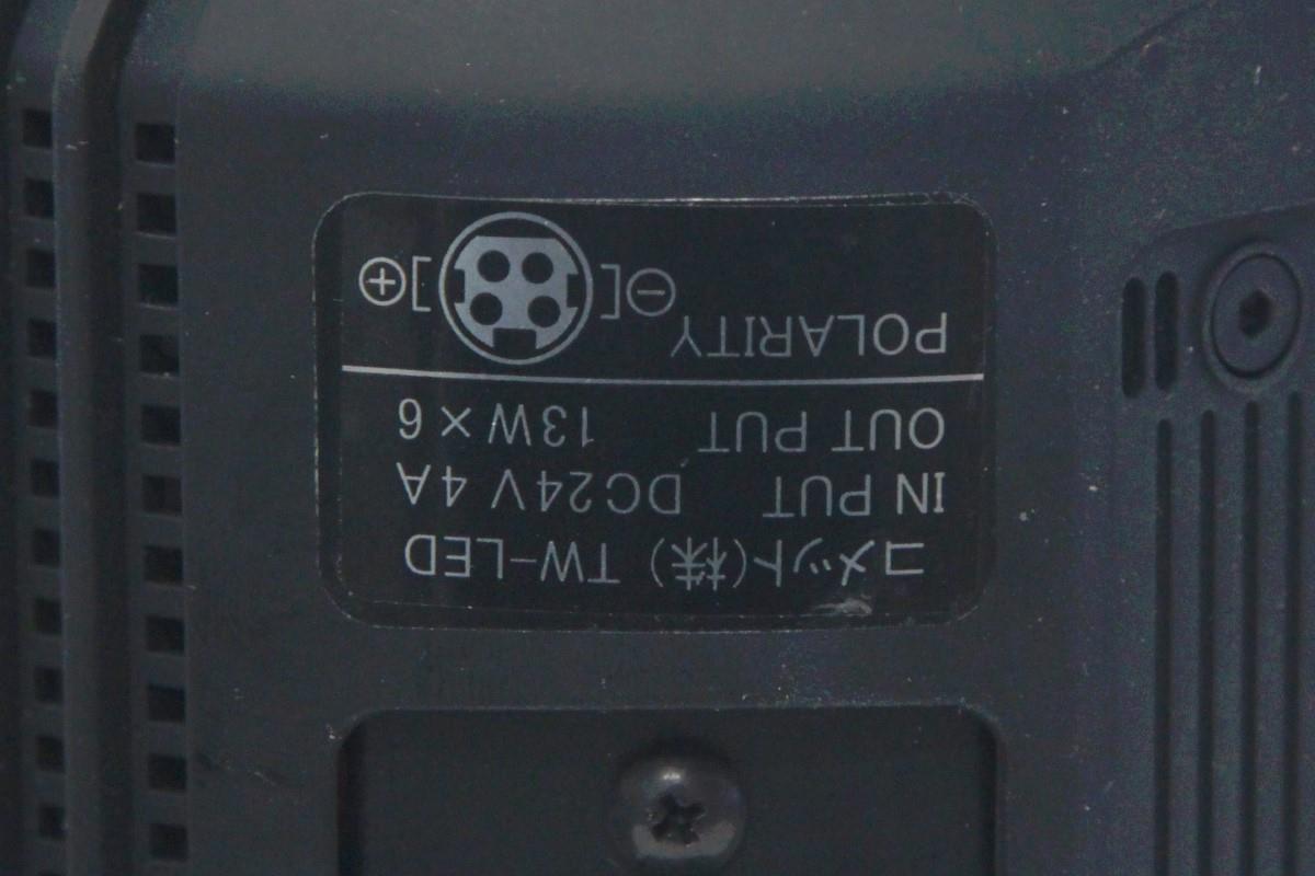 photo1
