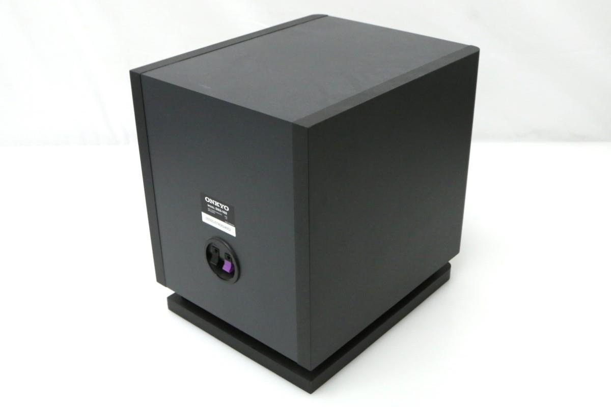 photo1