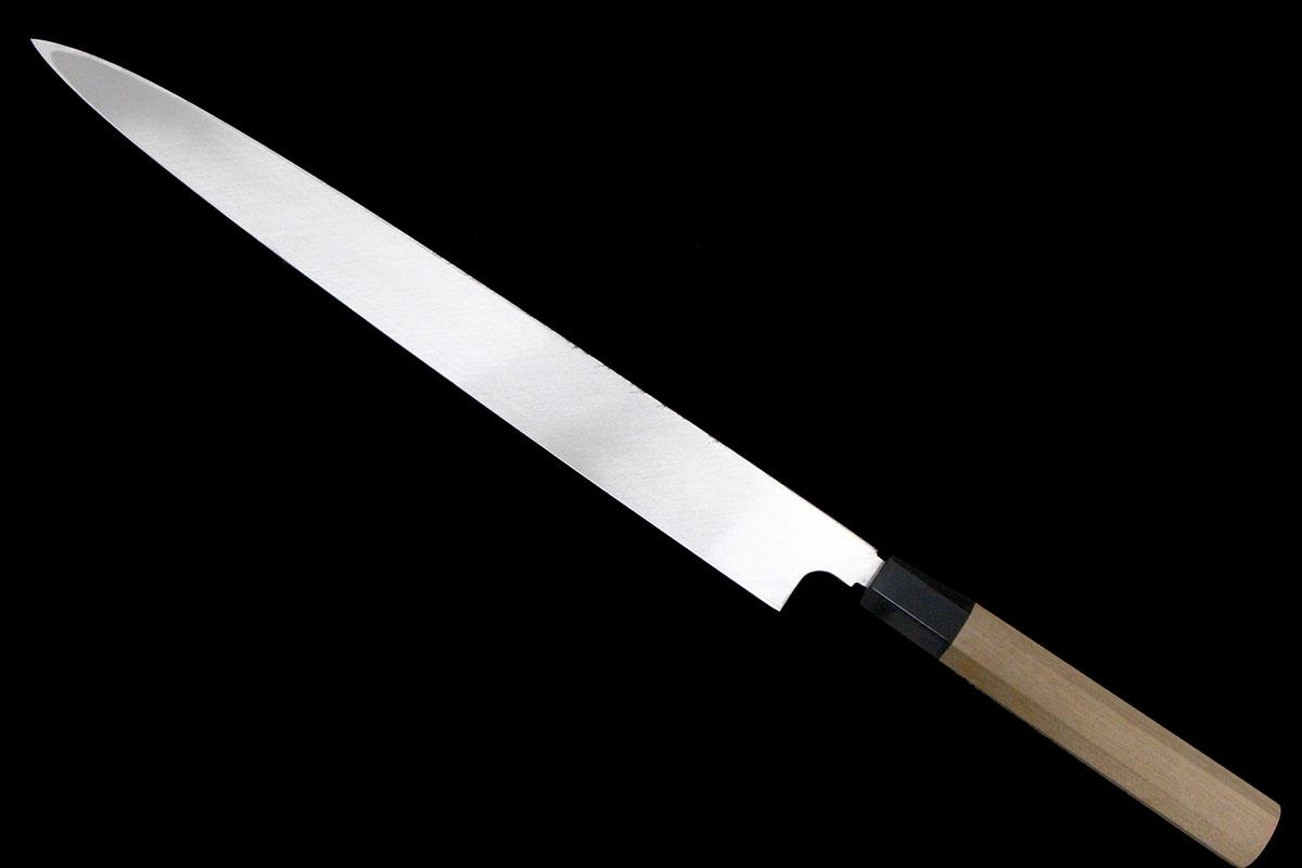 セール(SALE)開催中！ファッション通販 箱付 朴柄 平鏡面 尺一 本焼 柳刃包丁 KN02-A8028-2L2C 無銘 | 調理器具