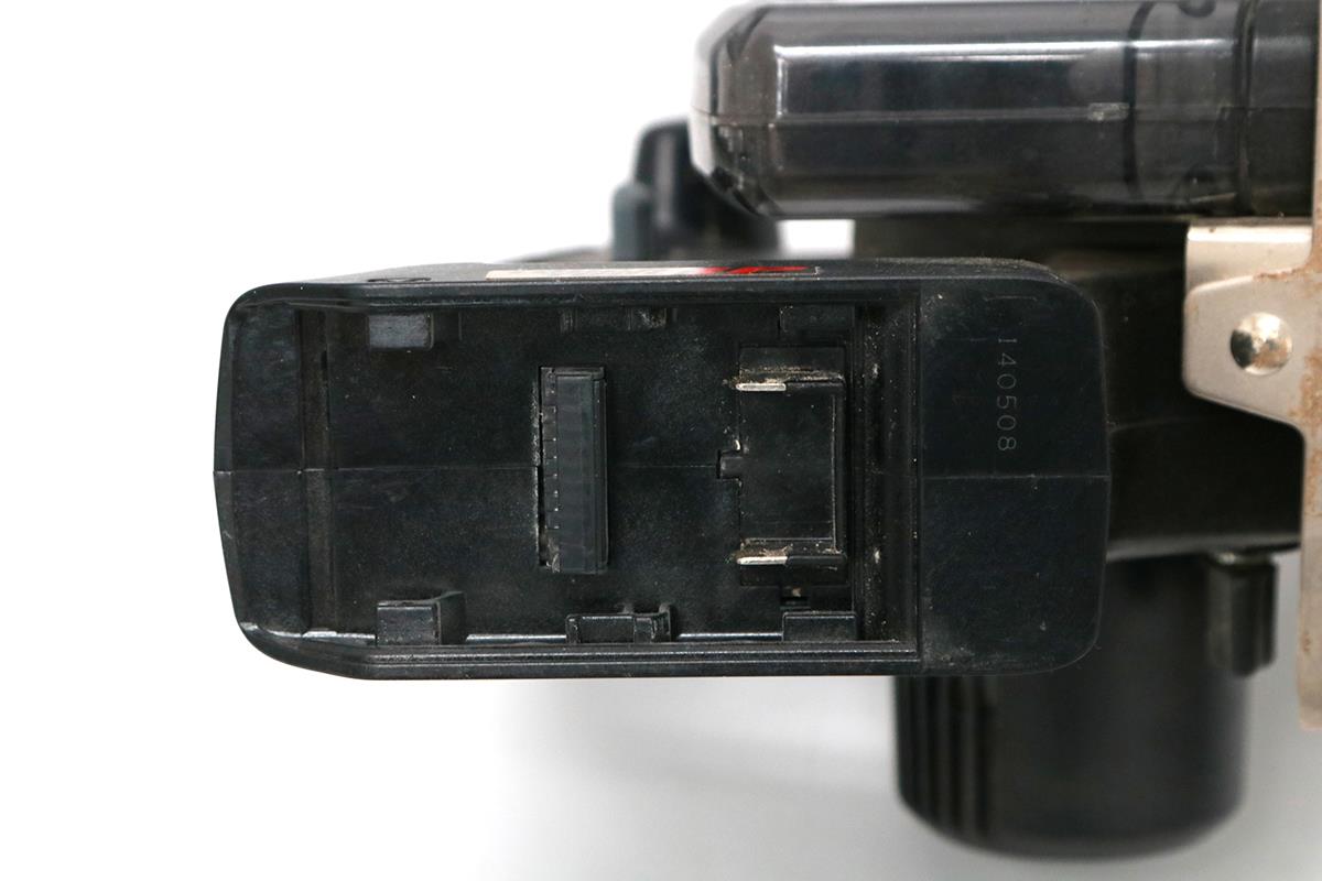 photo1