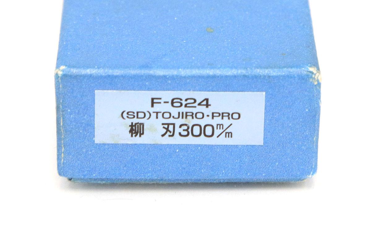 photo1