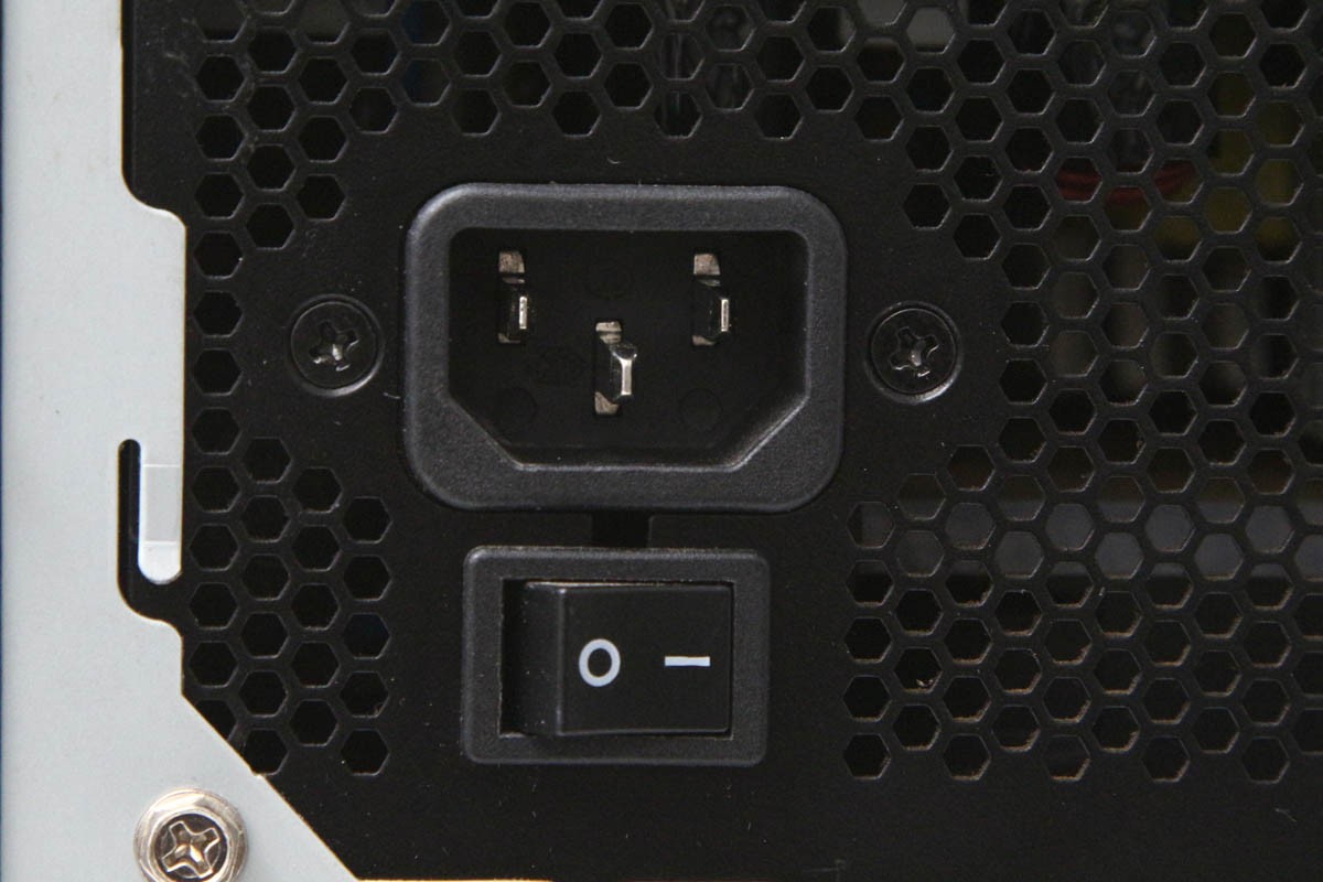 photo1