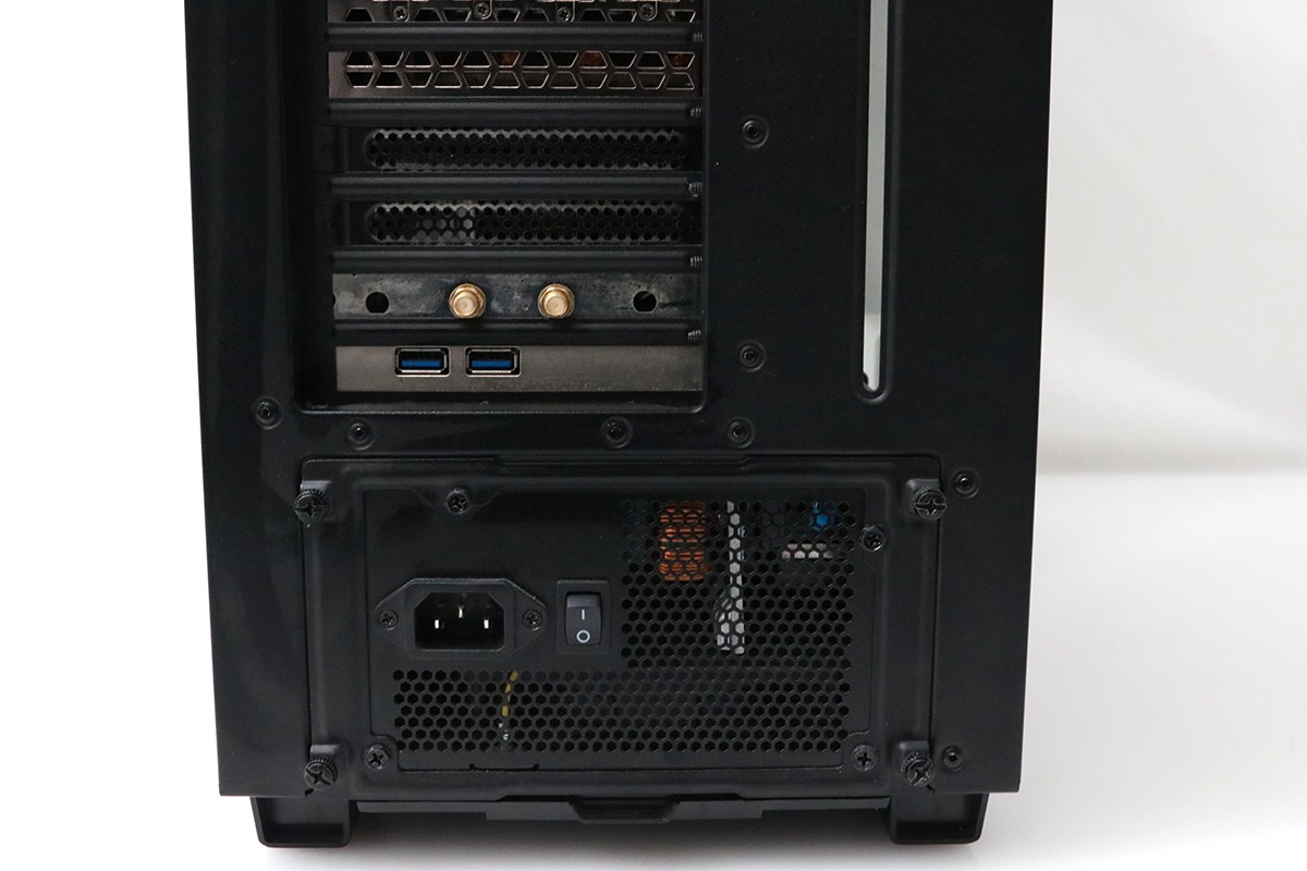 photo1