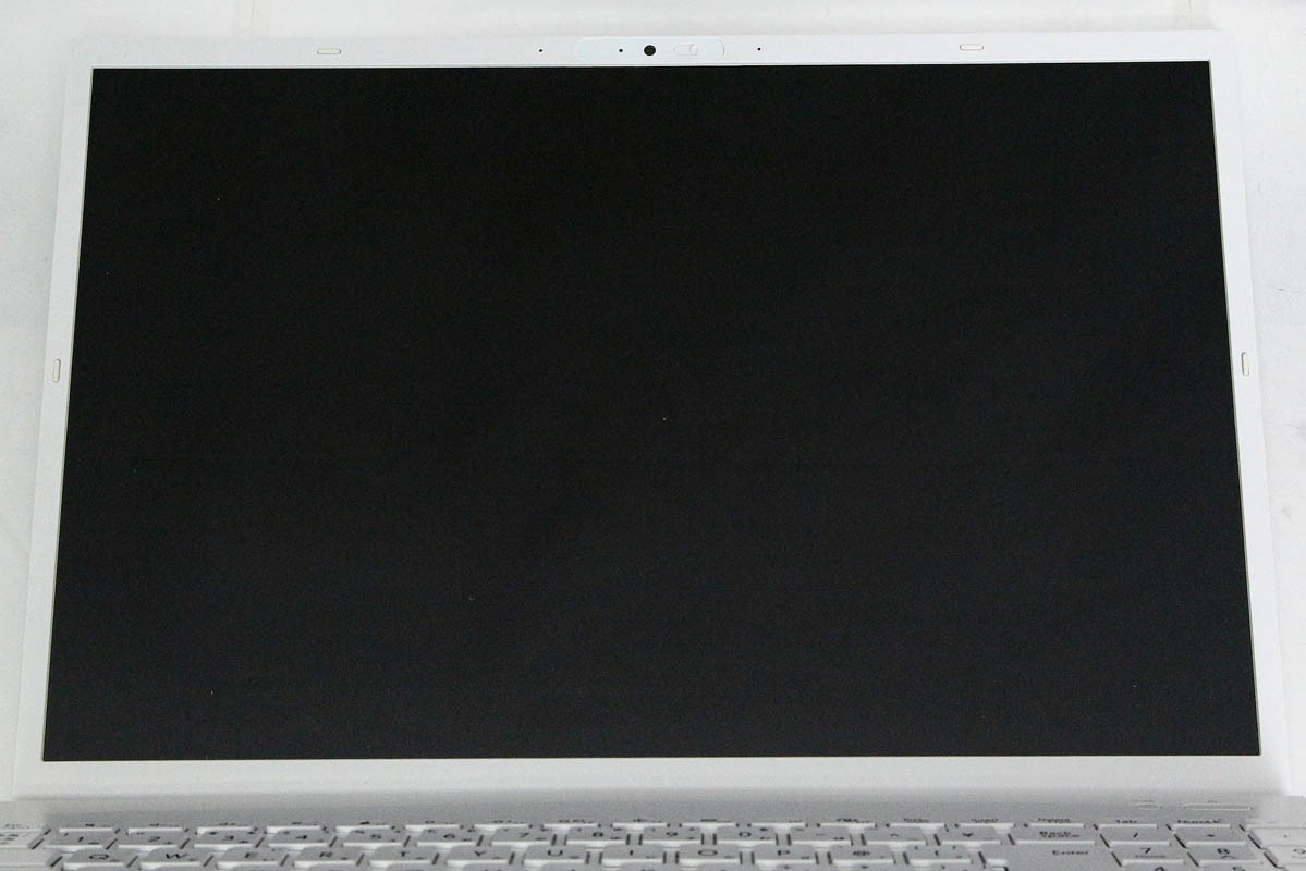 photo1